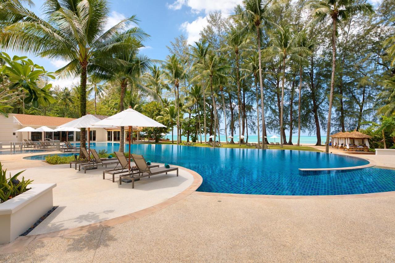 Outrigger Khao Lak Beach Resort - Sha Extra Plus Exterior foto The swimming pool at the resort