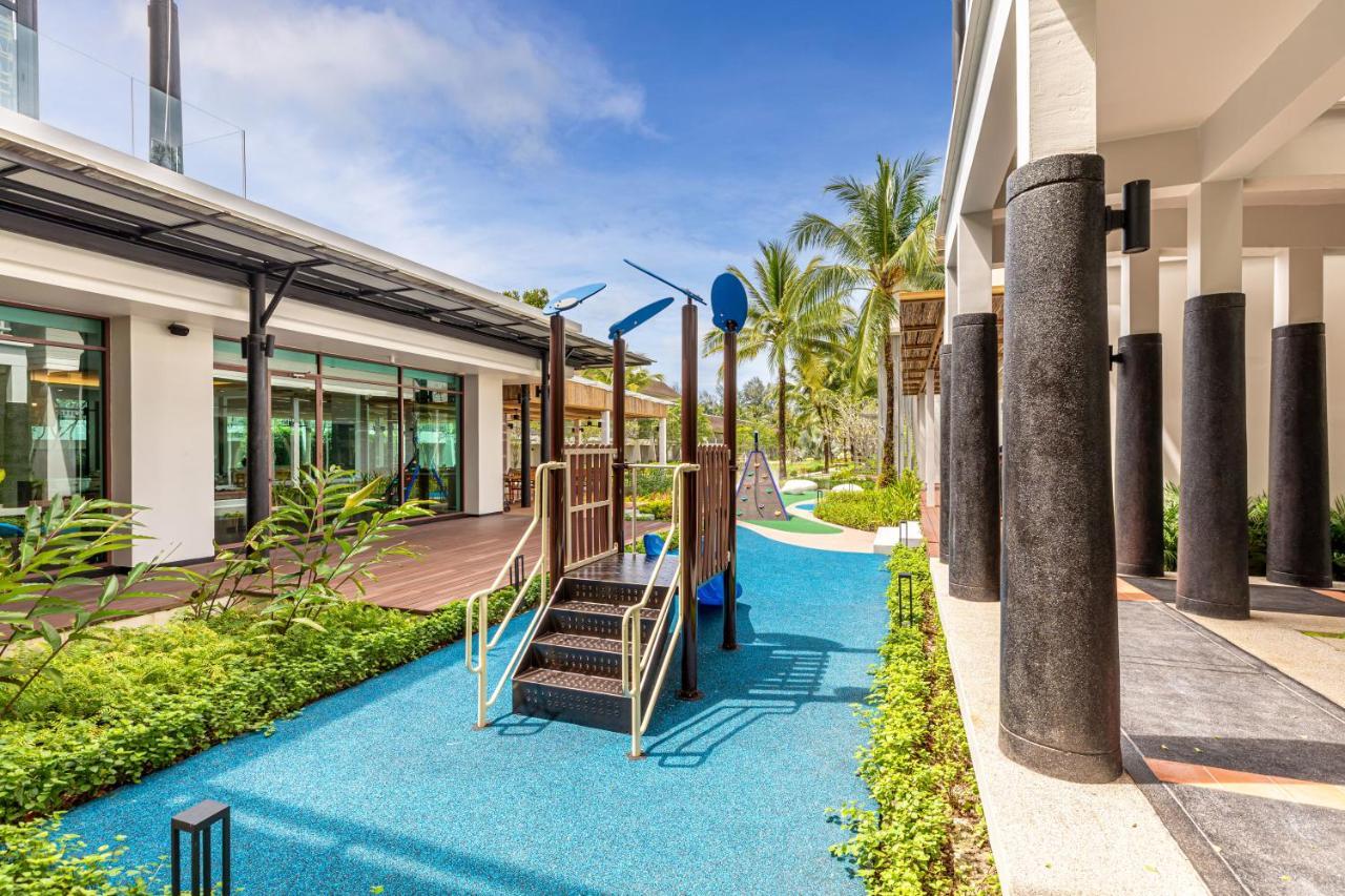 Outrigger Khao Lak Beach Resort - Sha Extra Plus Exterior foto Playground at the school